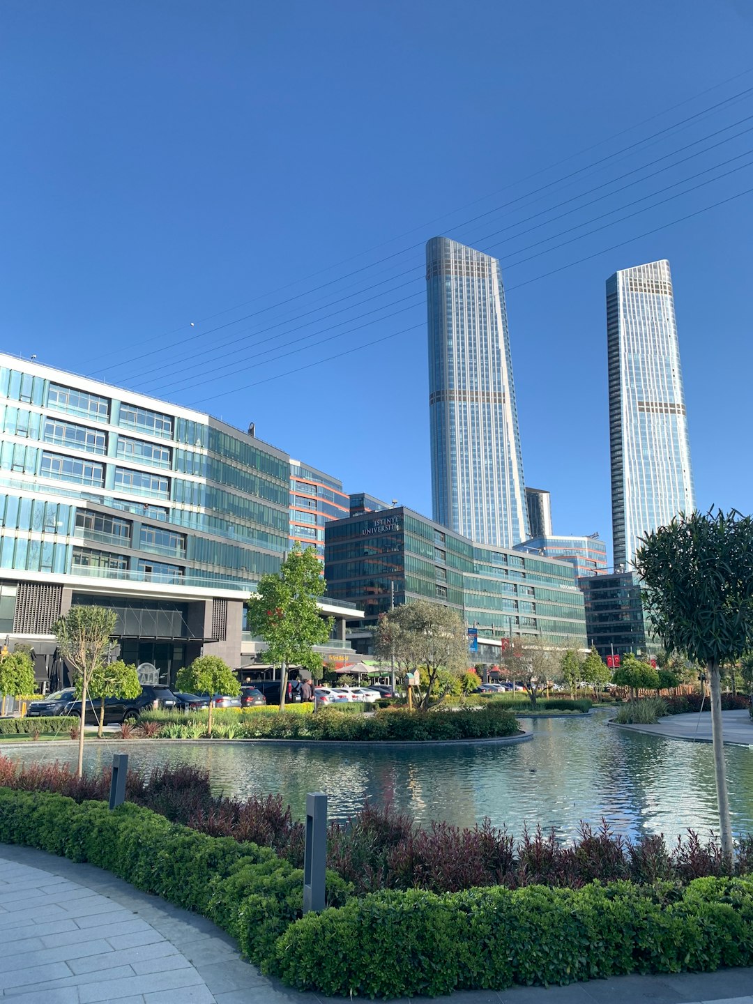 Pinnacle Business Center